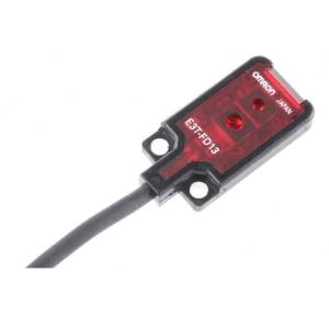 OMRON 光電傳感器 E3TFD132M