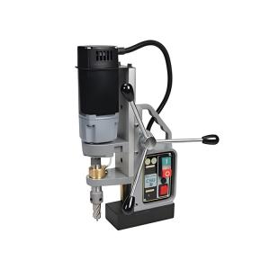 CSU 32 緊湊型便攜式磁力鉆