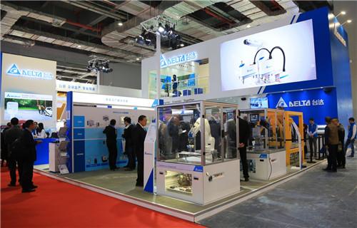 德普瑞工業(yè)品商城——臺(tái)達(dá)布局綠色智造領(lǐng)域 機(jī)器人工作站亮相工博會(huì)